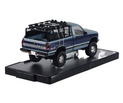 M2 Machine: 1993 Chevrolet Silverado 1500 4x4 - 1:64 Diecast Scale Model