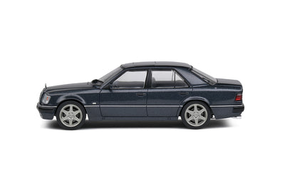 1990 Mercedes-Benz 190 Evo II W201 Black 1:18 - Diecast Scale Model | Solido