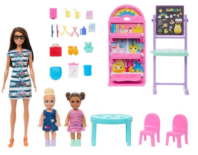 Barbie I Love School Dolls & Accessories, Classroom Playset with Fashion Doll