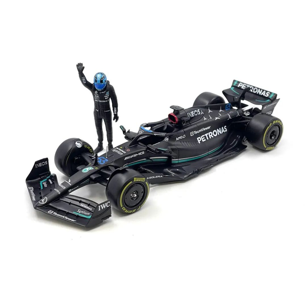 Bburago Mercedes-AMG F1 W14 E Performance #63 - With George Russell Figure 1:24