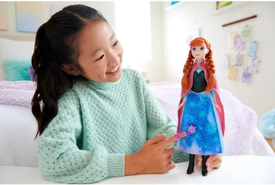 Disney Frozen Magical Skirt Anna Fashion Doll With Colour-Change Skirt