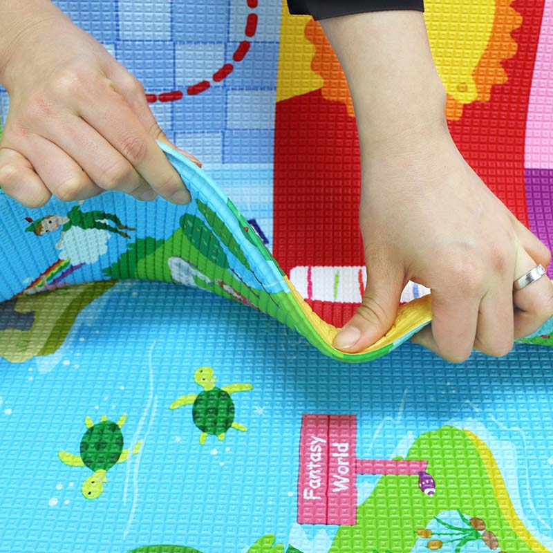 Dwinguler Magical Island Play Mat