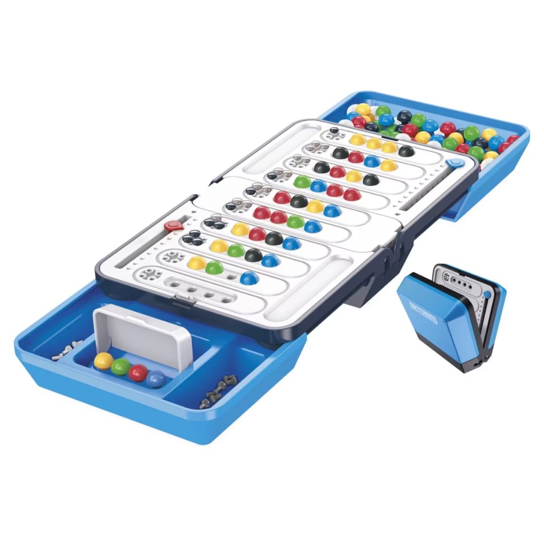 Hasbro Gaming: Mastermind - Board Game