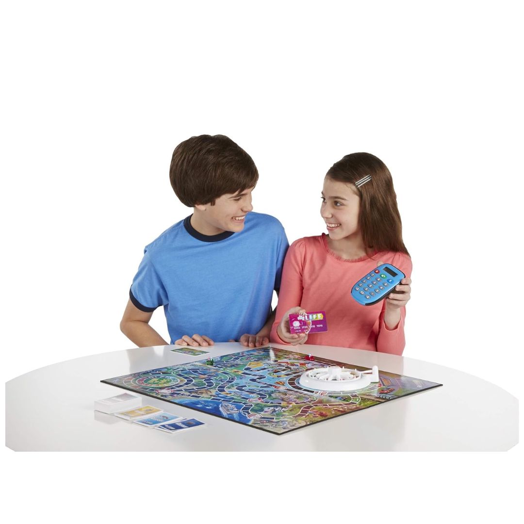 Hasbro: The Game Of Life Electronic Banking - Board Game