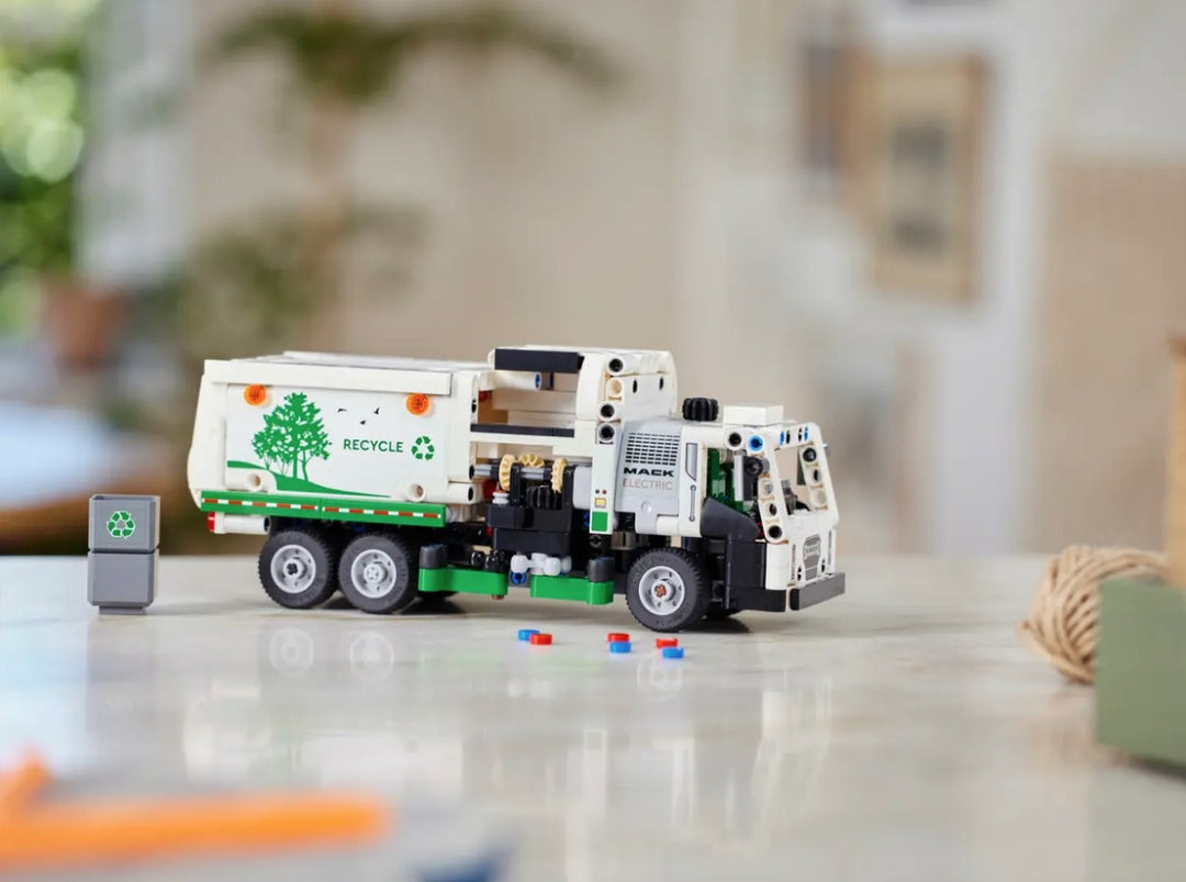 ✳︎maaaa✳︎ LEGO Technic Mack LR Electric Garbage Truck 42167 Building Blocks