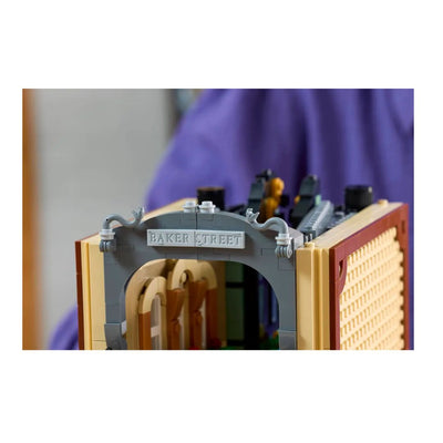 LEGO Icons #10351 : Sherlock Holmes: Book Nook