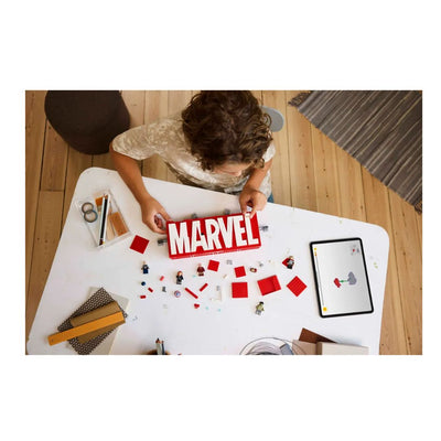 LEGO Marvel #76313 : MARVEL Logo & Minifigures