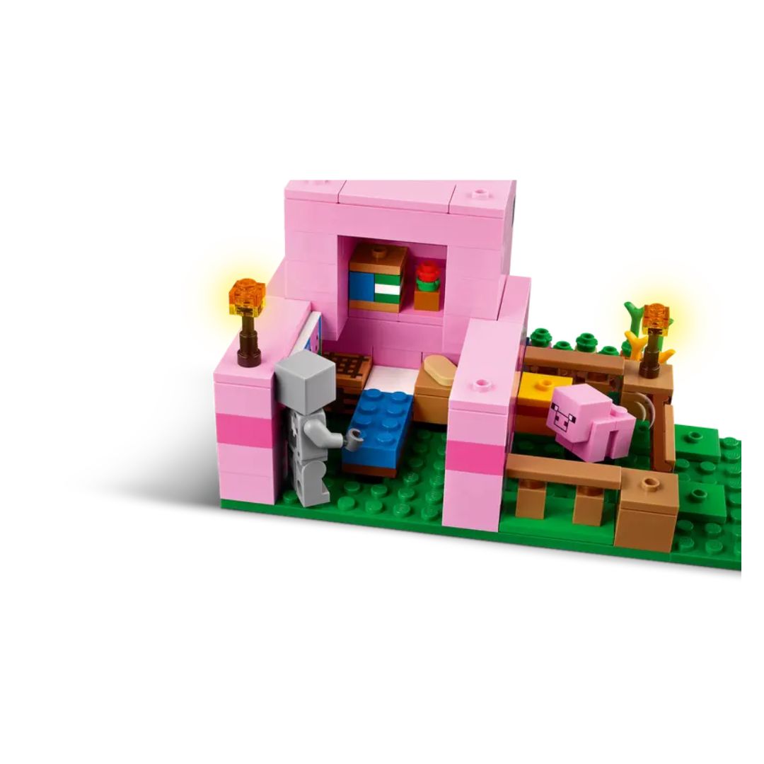 LEGO Minecraft #21268: The Baby Pig House