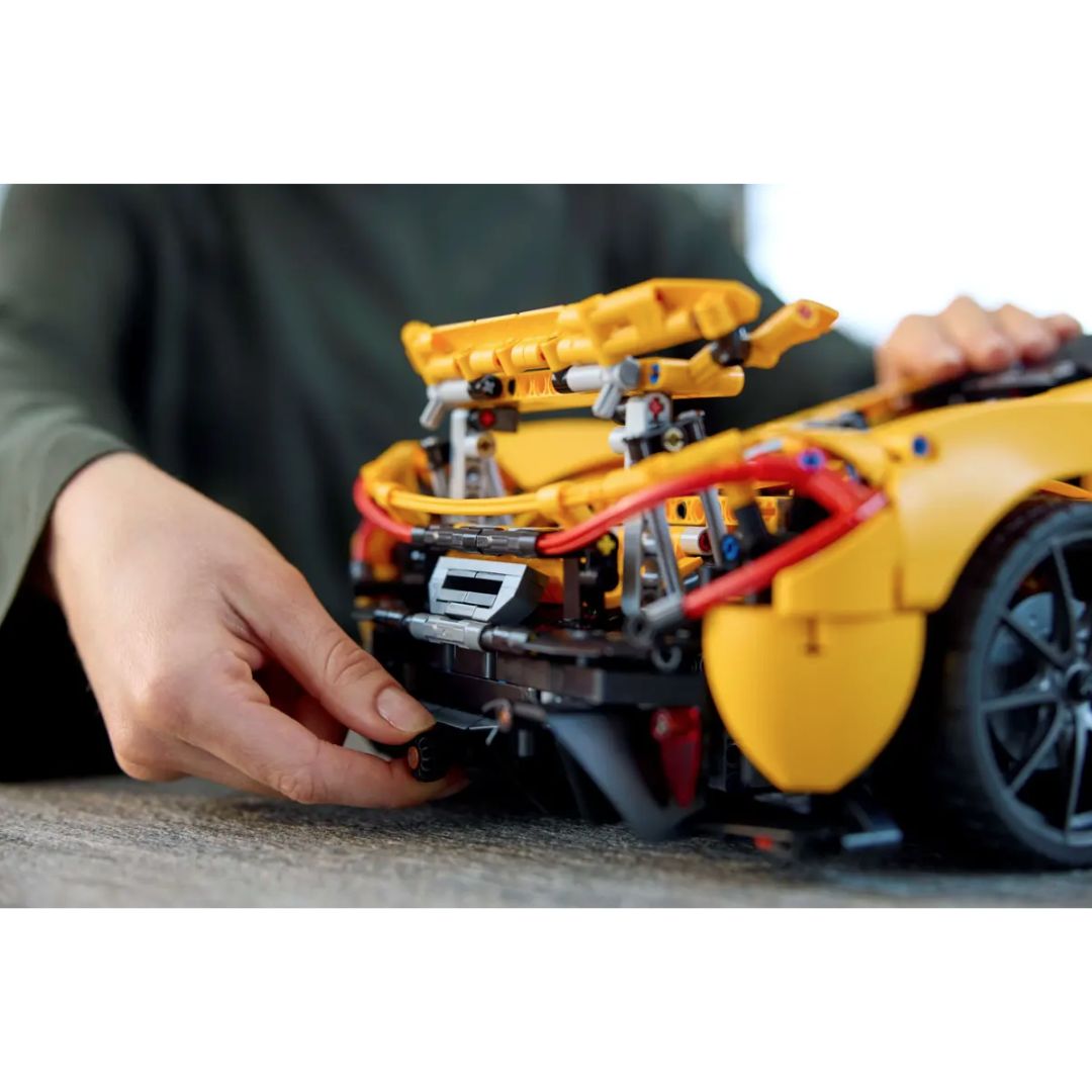 LEGO Technic #42172:  McLaren P1™