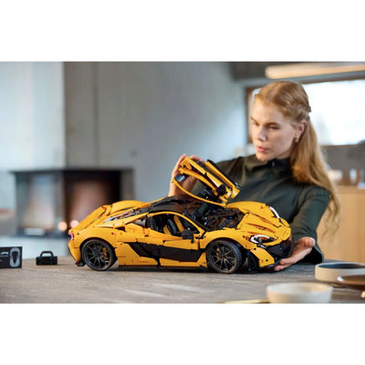 LEGO Technic #42172:  McLaren P1™