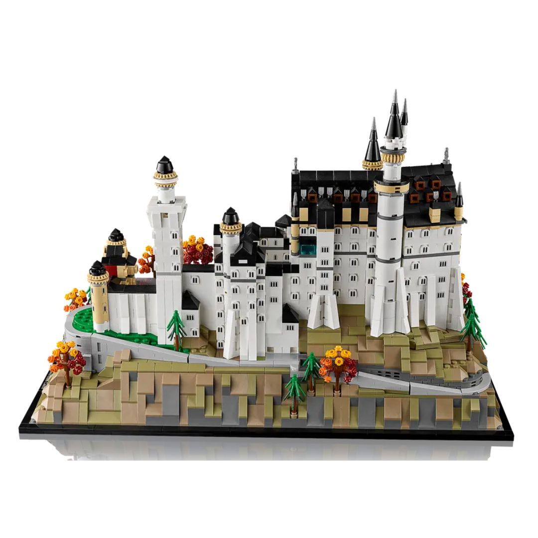 LEGO® Architecture #21063: Neuschwanstein Castle
