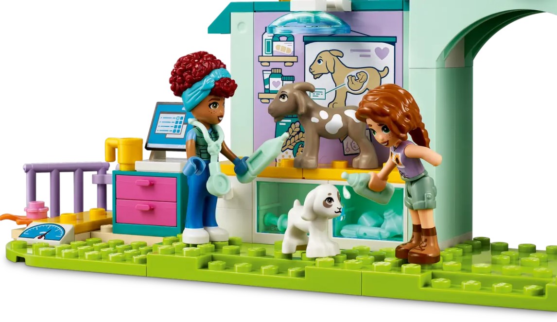 LEGO® Friends #42632: Farm Animal Vet Clinic