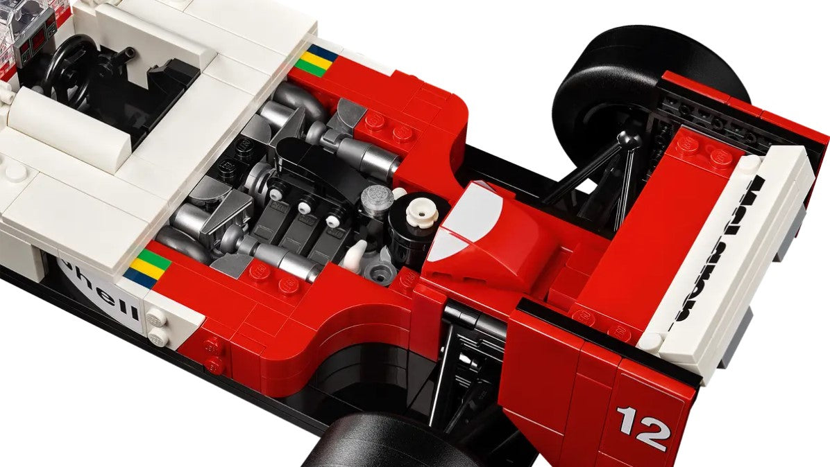 LEGO® Icons #10330: McLaren MP4/4 & Ayrton Senna