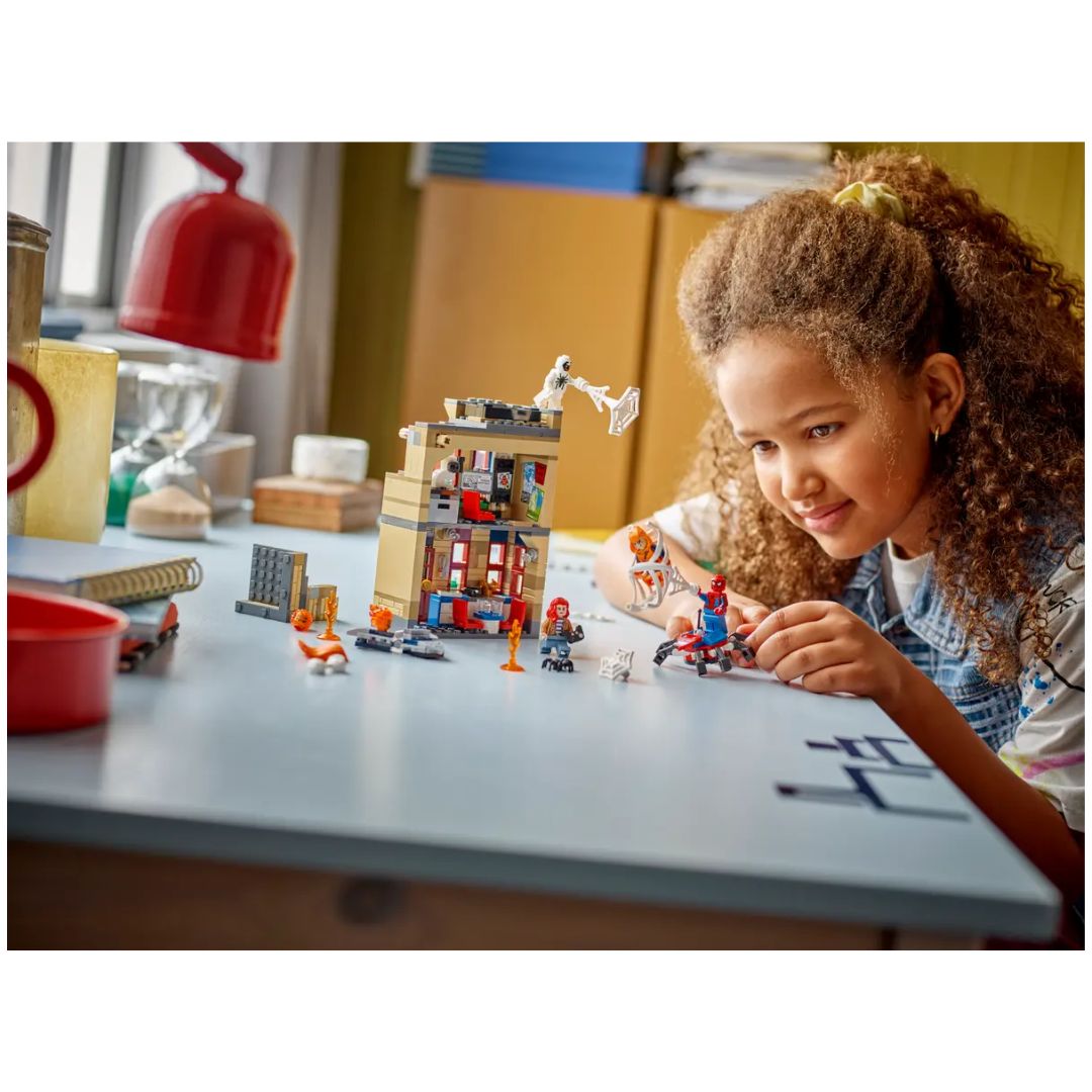 LEGO® Marvel #76317: Peter Parker’s Apartment