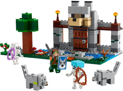 LEGO® Minecraft #21261: The Wolf Stronghold