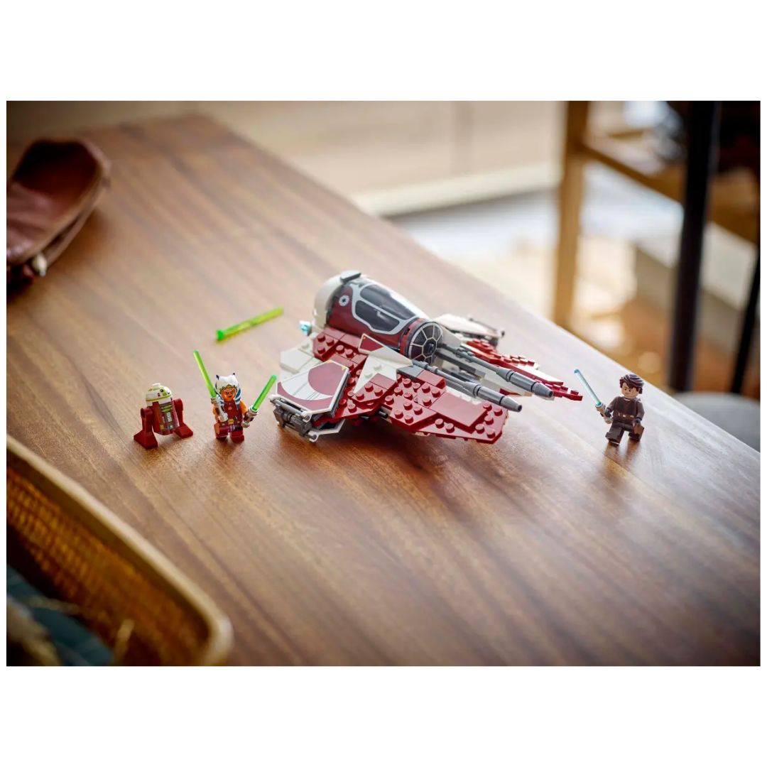 LEGO® Star Wars™ #75401: Ahsoka's Jedi Interceptor™