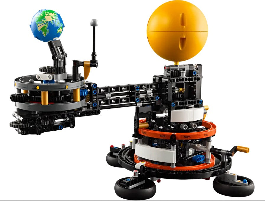 LEGO® Technic™ #42179: Planet Earth and Moon in Orbit