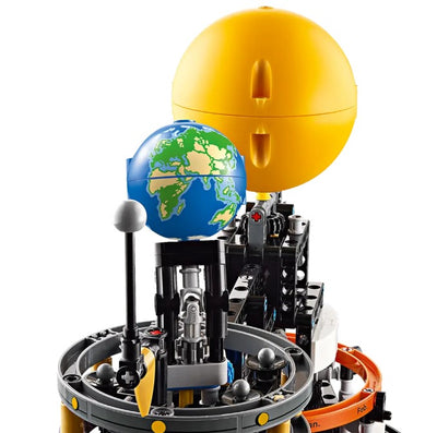 LEGO® Technic™ #42179: Planet Earth and Moon in Orbit