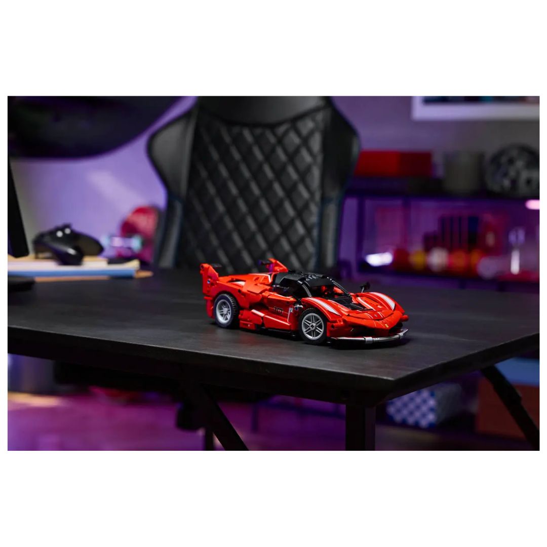 LEGO® Technic™ #42212: Ferrari FXX K
