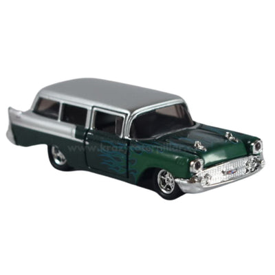 M2 Machine: 1957 Chevrolet 150 Handyman Station Wagon - 1:64 Die-Cast Scale Model