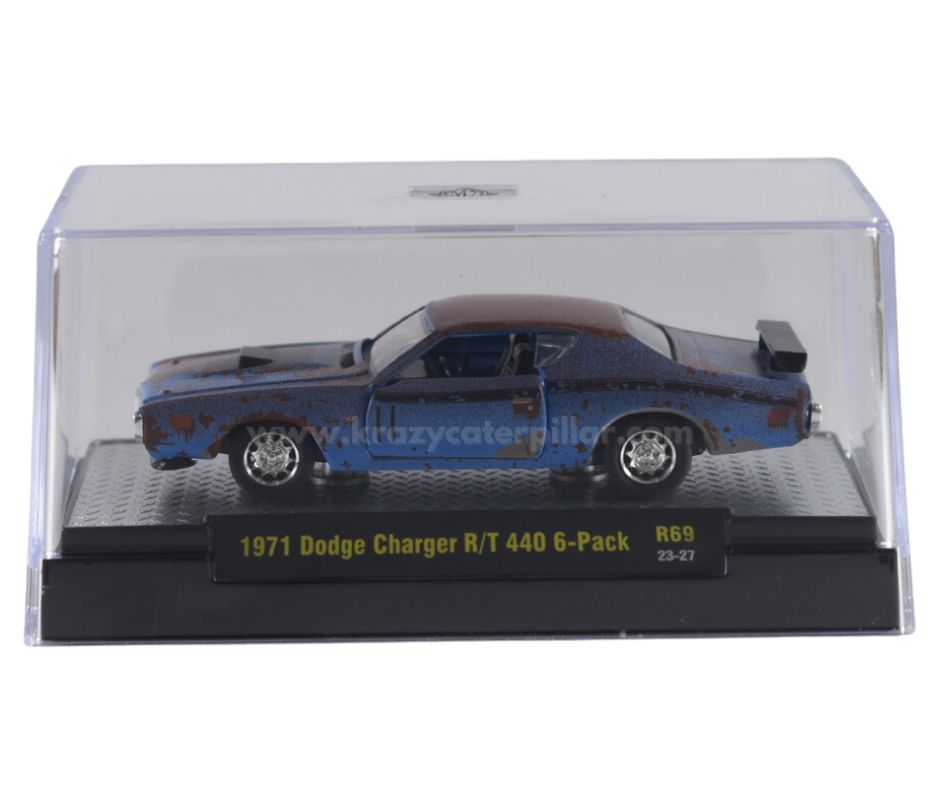 M2 Machine: 1971 Dodge Charger R/T 440 6-Pack - 1:64 Die-Cast Scale Model