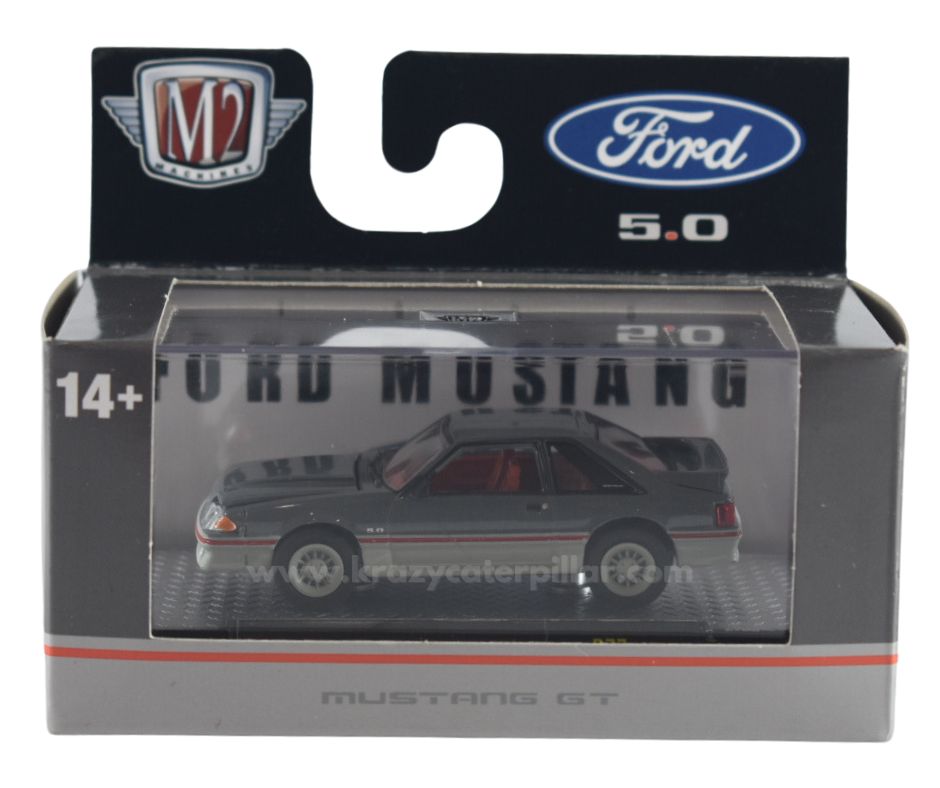 M2 Machine : 1988 Ford Mustang GT -Silver Die-Cast Scale Model 1:64