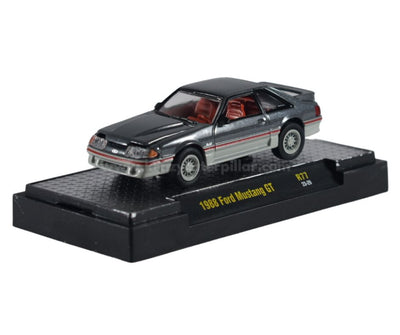 M2 Machine : 1988 Ford Mustang GT -Silver Die-Cast Scale Model 1:64