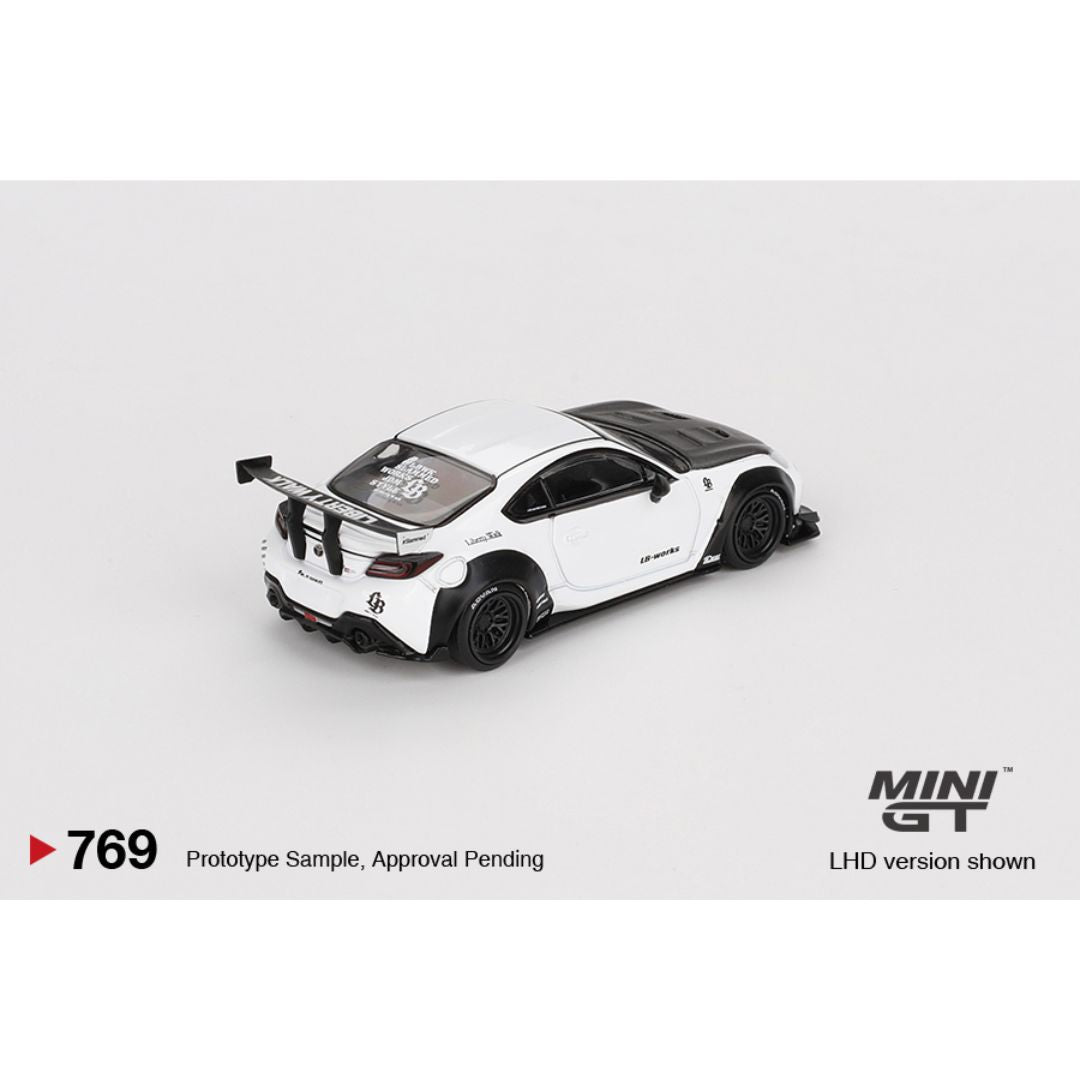 MINI GT #769: Toyota GR86 LB☆Nation White – Krazy Caterpillar