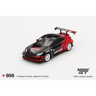 MINI GT #956: Toyota GR86 HKS TYPE R ADVAN 2022 Tokyo Auto Salon