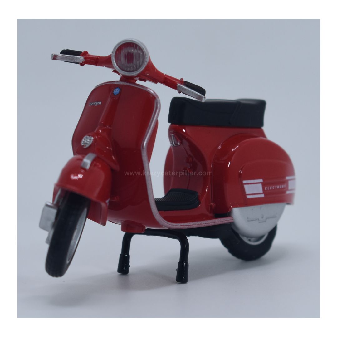 MSZ 1976 Vespa 200 Rally - Red 1:18 Die-Cast Scale Model