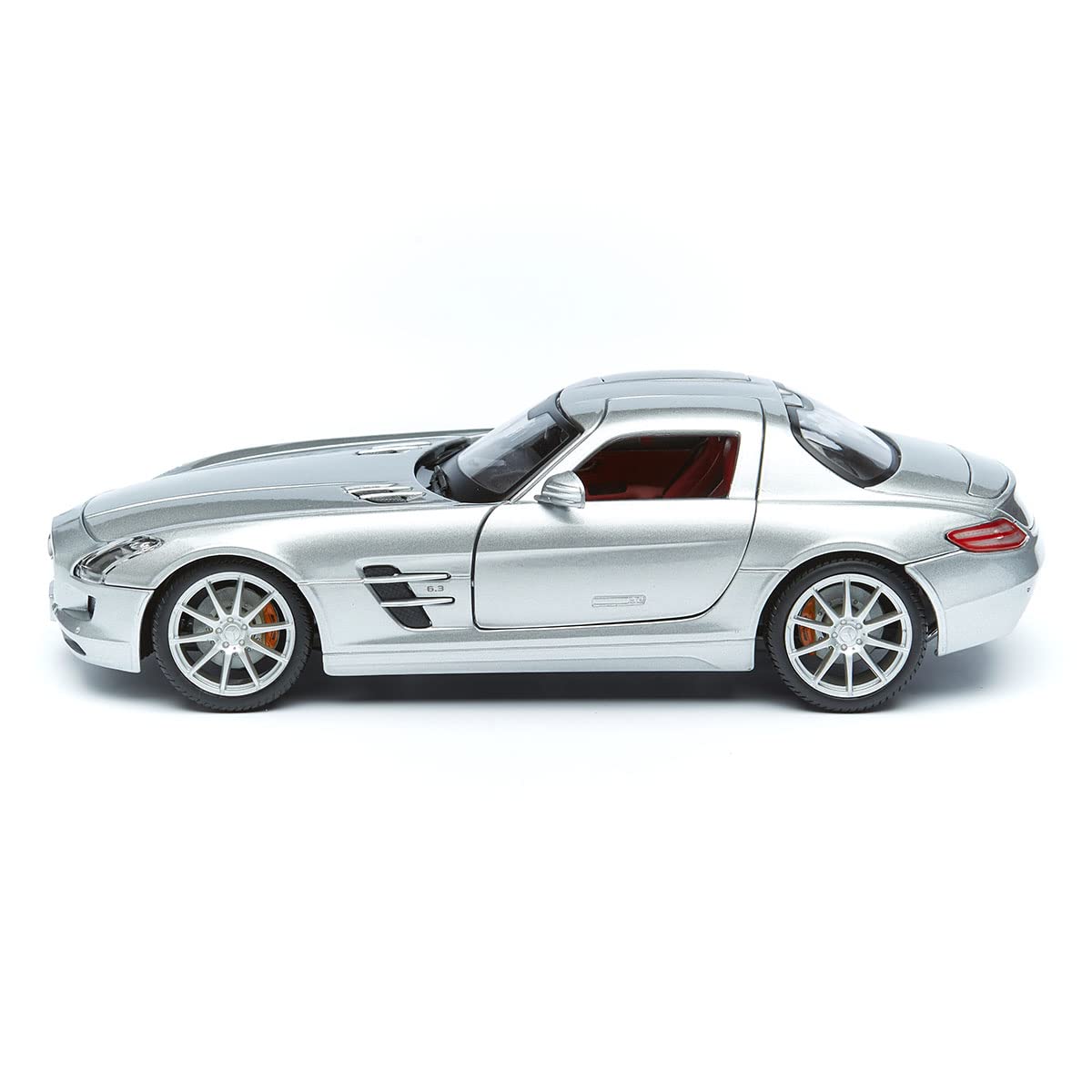 Mercedes-Benz SLS AMG Die-Cast Scale Model (Scale 1:18) | Maisto