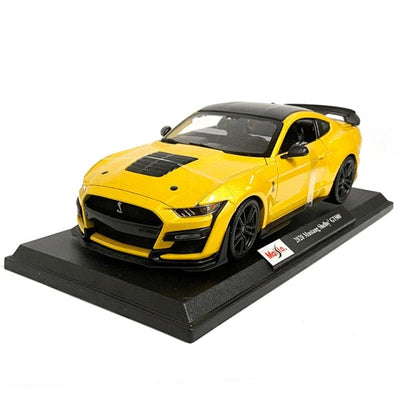 Maisto 2020 Mustang Shelby GT500 Yellow - Diecast Scale Model 1/18