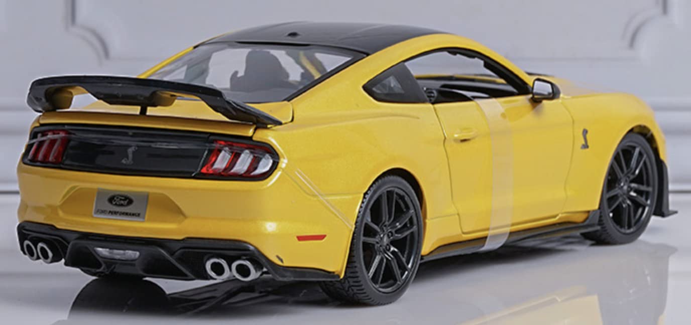 Maisto 2020 Mustang Shelby GT500 Yellow - Diecast Scale Model 1/18