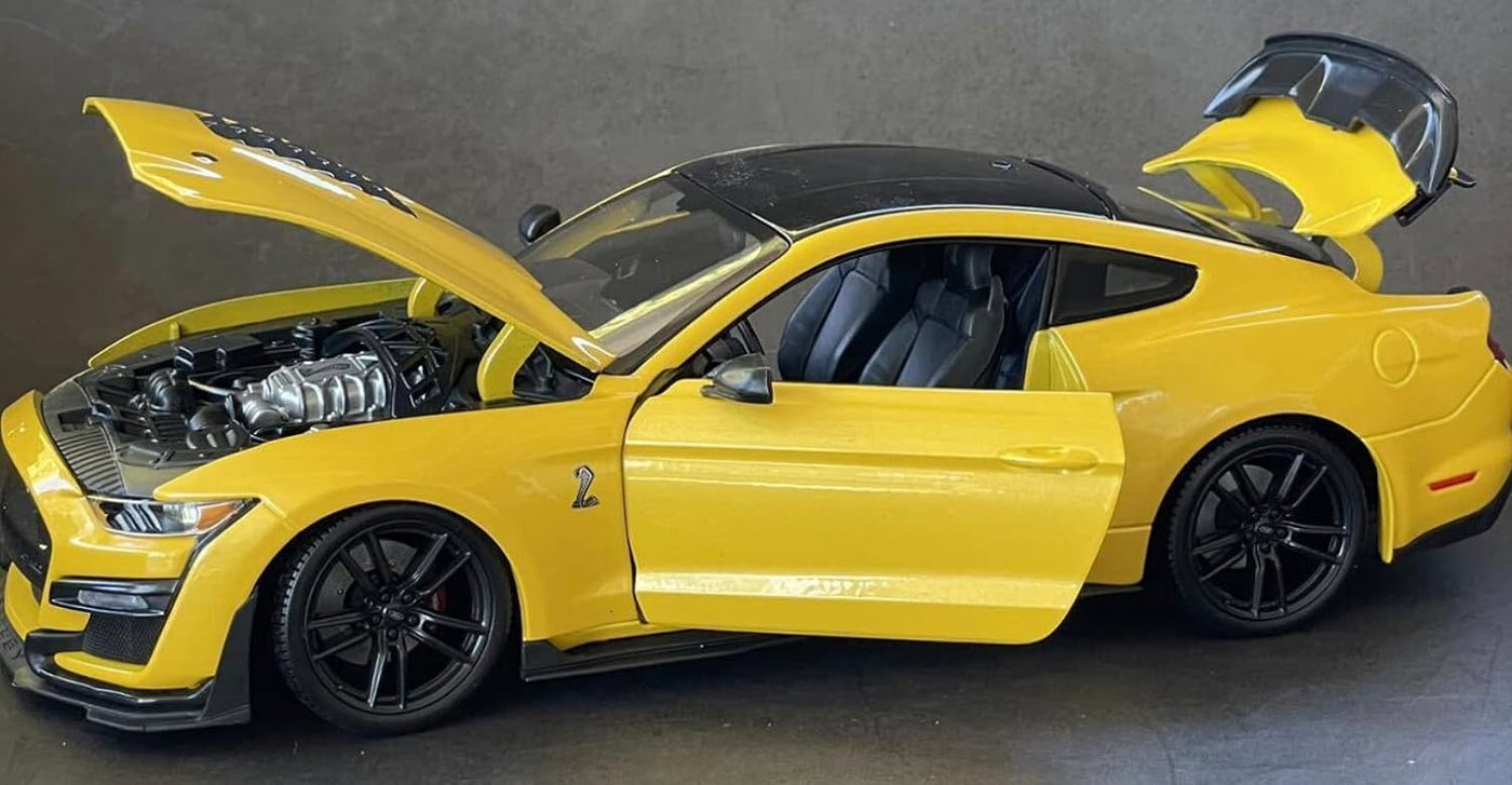 Maisto 2020 Mustang Shelby GT500 Yellow - Diecast Scale Model 1/18