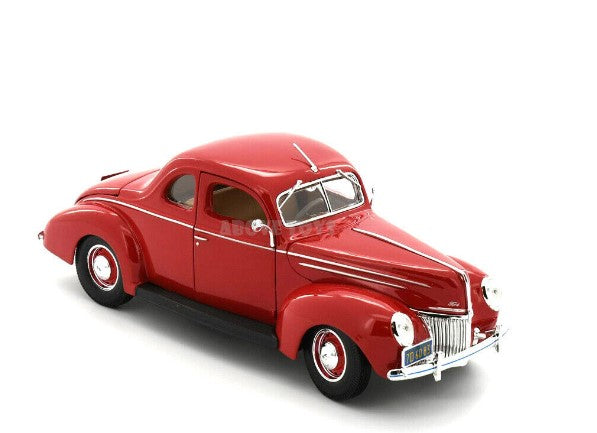 1939 Ford deluxe Die-Cast Scale Model (1:18) | Maisto