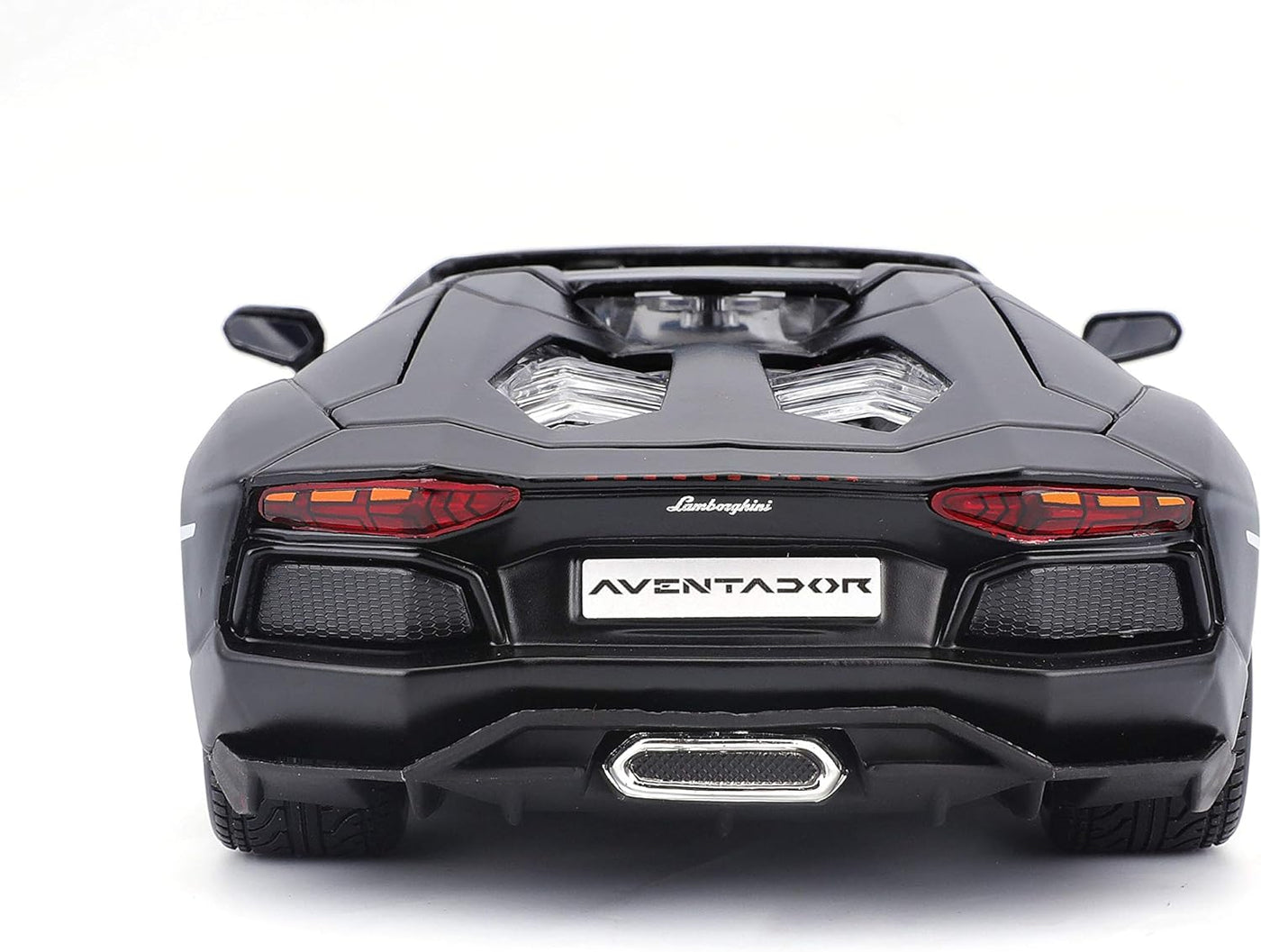 Maisto Aventador Roadster Die-Cast Scale Model (1:24)