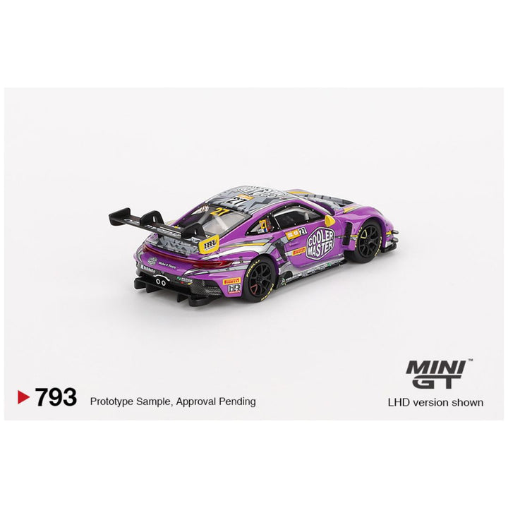Mini-GT-793-Porsche-911-GT3-R-