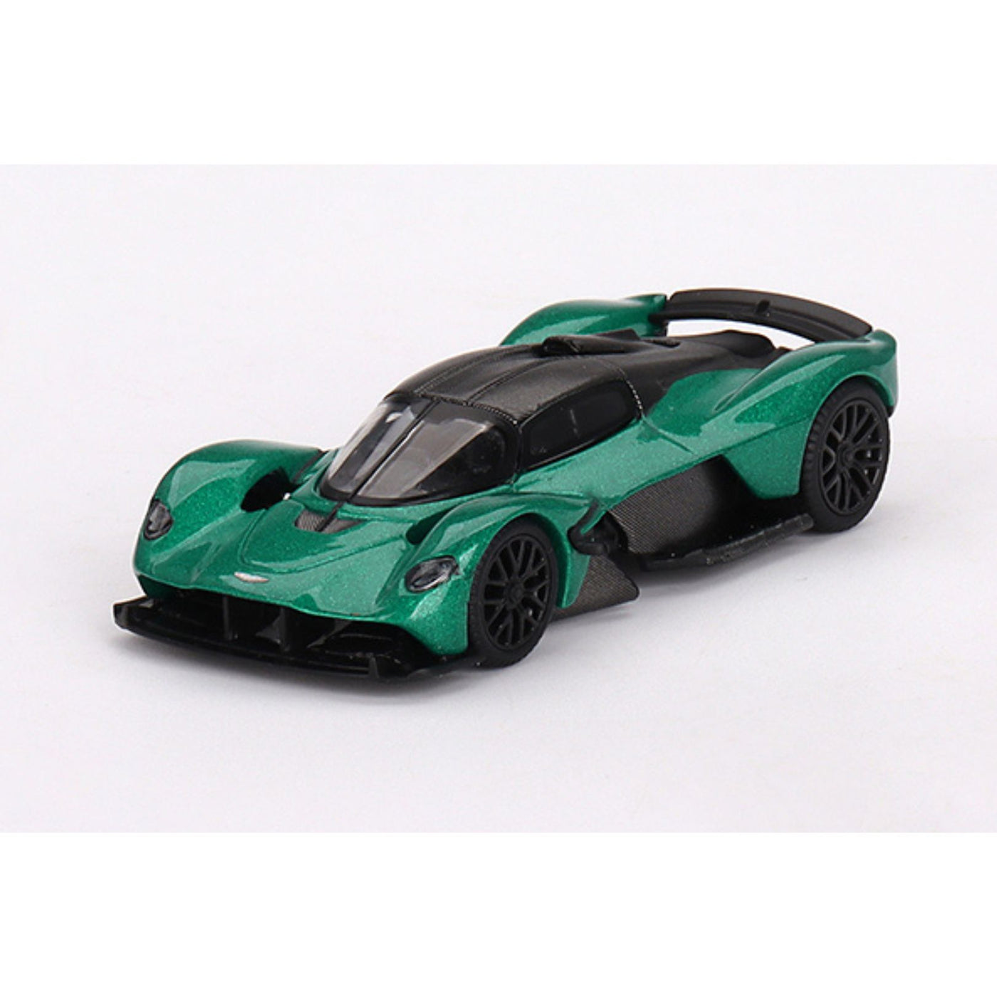 Mini GT Aston Martin Valkyrie Aston Martin Racing Green