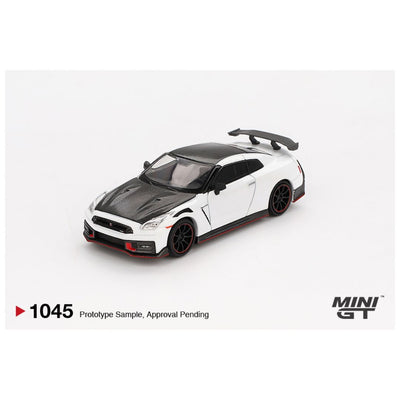 Mini GT Blister #1045: Nissan GT-R Nismo 2024 Brilliant White Pearl
