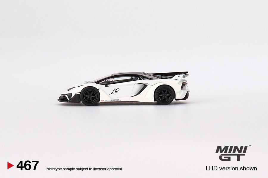 Mini GT LB-Silhouette WORKS Lamborghini Aventador GT EVO White