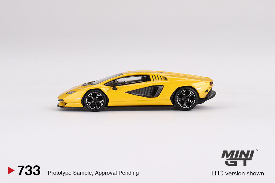 Mini GT Lamborghini Countach LPI 800-4 New Giallo Orion 1:64