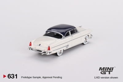 Mini GT Lincoln Capri 1954 Arctic White / Atlantic Blue 1:64