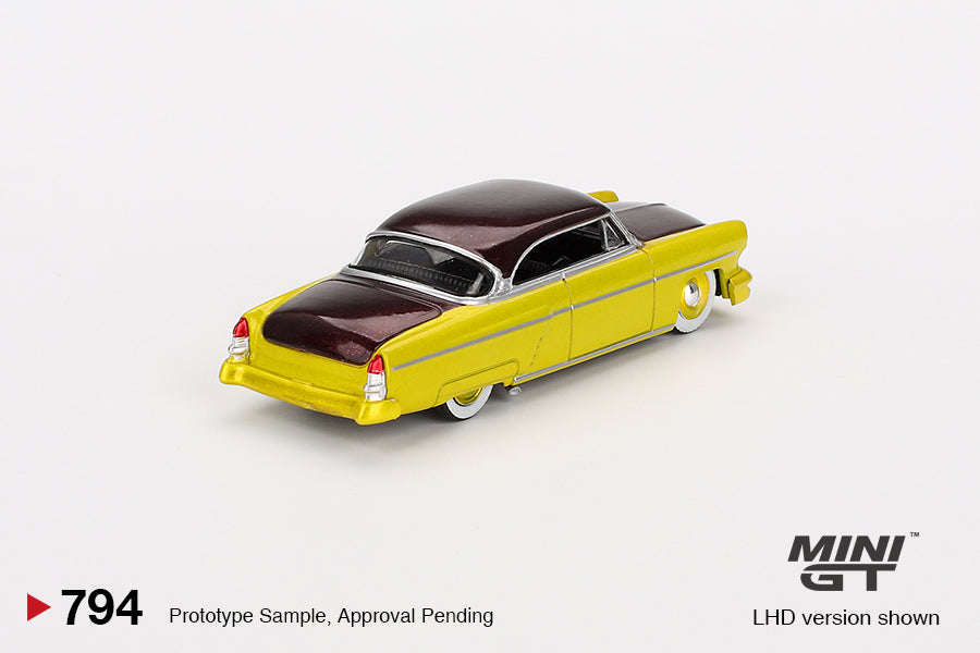 Mini GT #794: Lincoln Capri Hot Rod 1954 Lime Yellow 1:64