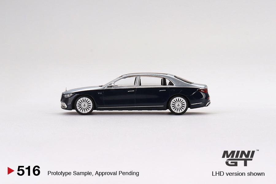 Mini Maybach Mini GT: Mercedes-Maybach S680 Cirrus Silver - Nautical Blue Metallic ...