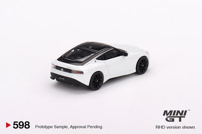 Mini GT #598: Nissan Fairlady Z Version ST 2023 Everest White