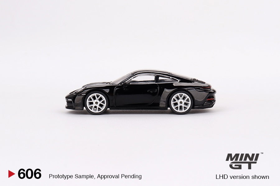 Mini-GT Porsche 911 (992) GT3 Touring Black