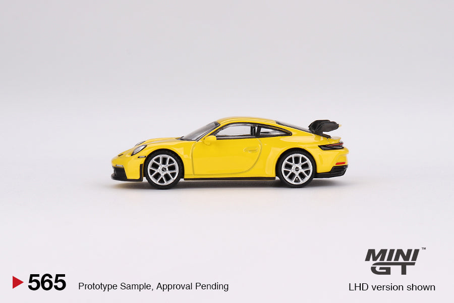 Mini GT Porsche 911 (992) GT3 Racing Yellow