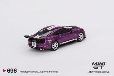 Mini GT: Shelby GT500 Dragon Snake Concept Fuchsia Metallic (1:64)