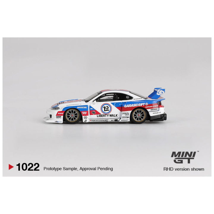 Mini-GT-_1022-Nissan-LB-Super-