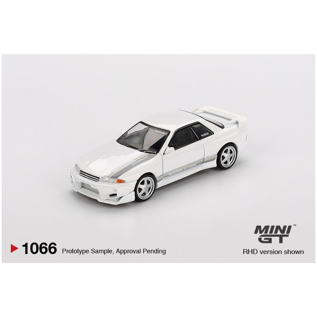 minigt veilside R32リバティーウォークミニカーサイン入り Mini GT #1066: Nissan Skyline GT-R (R32) VeilSide Combat C-I White